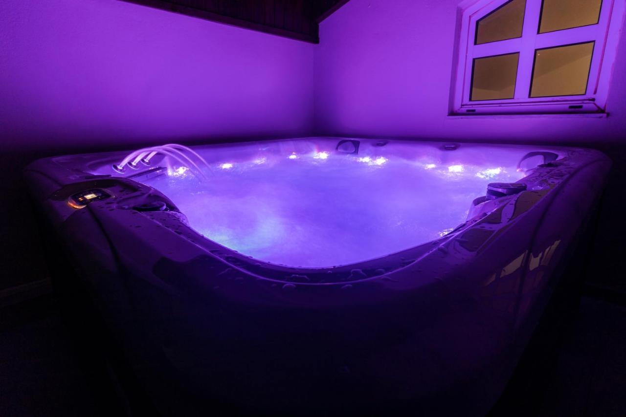 Villa Ventus, 40Sqm Private Pool & Hot Tub! Roussospition Ngoại thất bức ảnh
