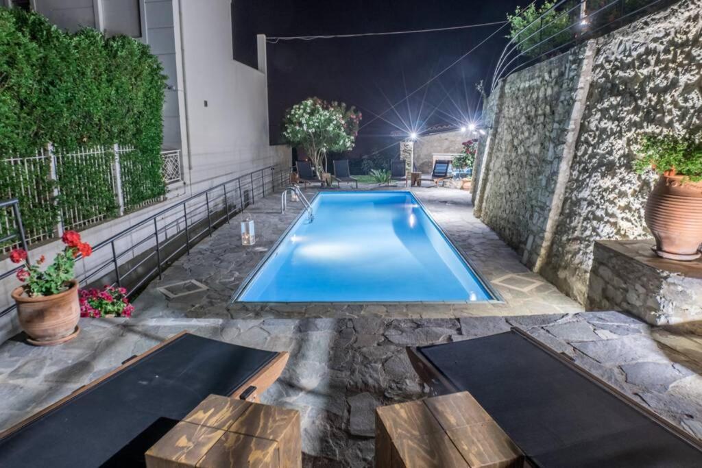 Villa Ventus, 40Sqm Private Pool & Hot Tub! Roussospition Ngoại thất bức ảnh